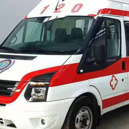 黟县非急救护送病人转院租赁救护车的优缺点对比